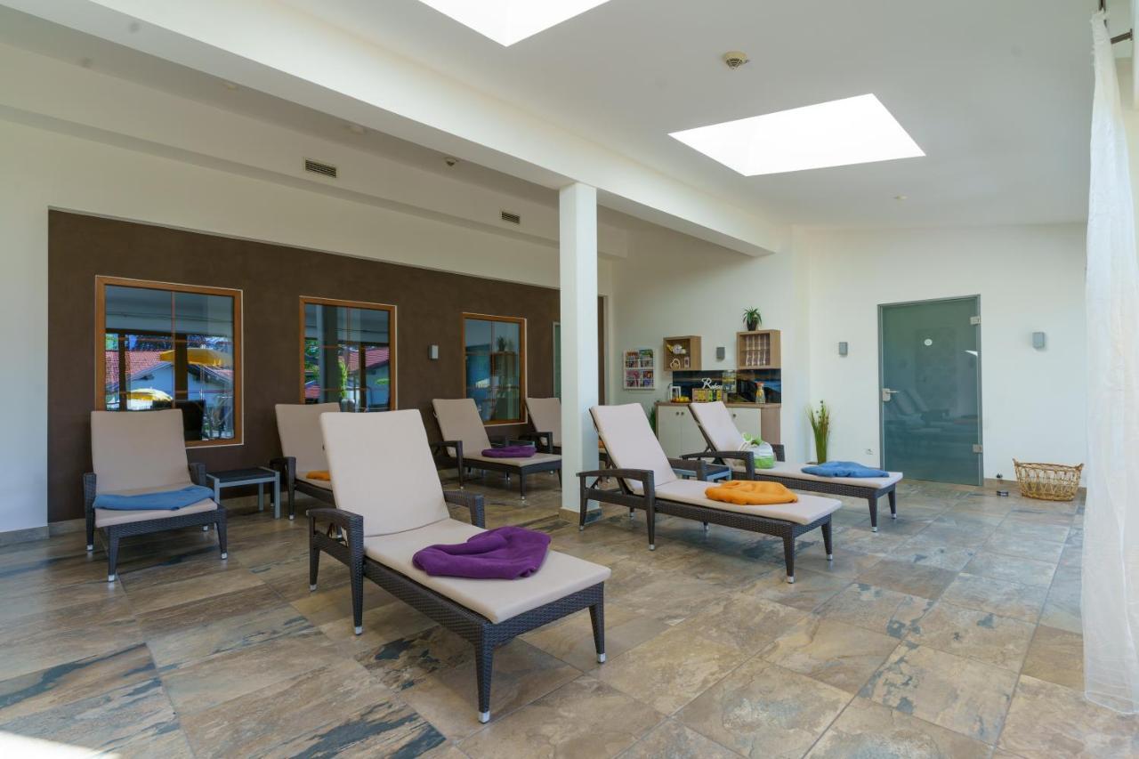 Landhotel Gockelwirt Eisenberg  Esterno foto