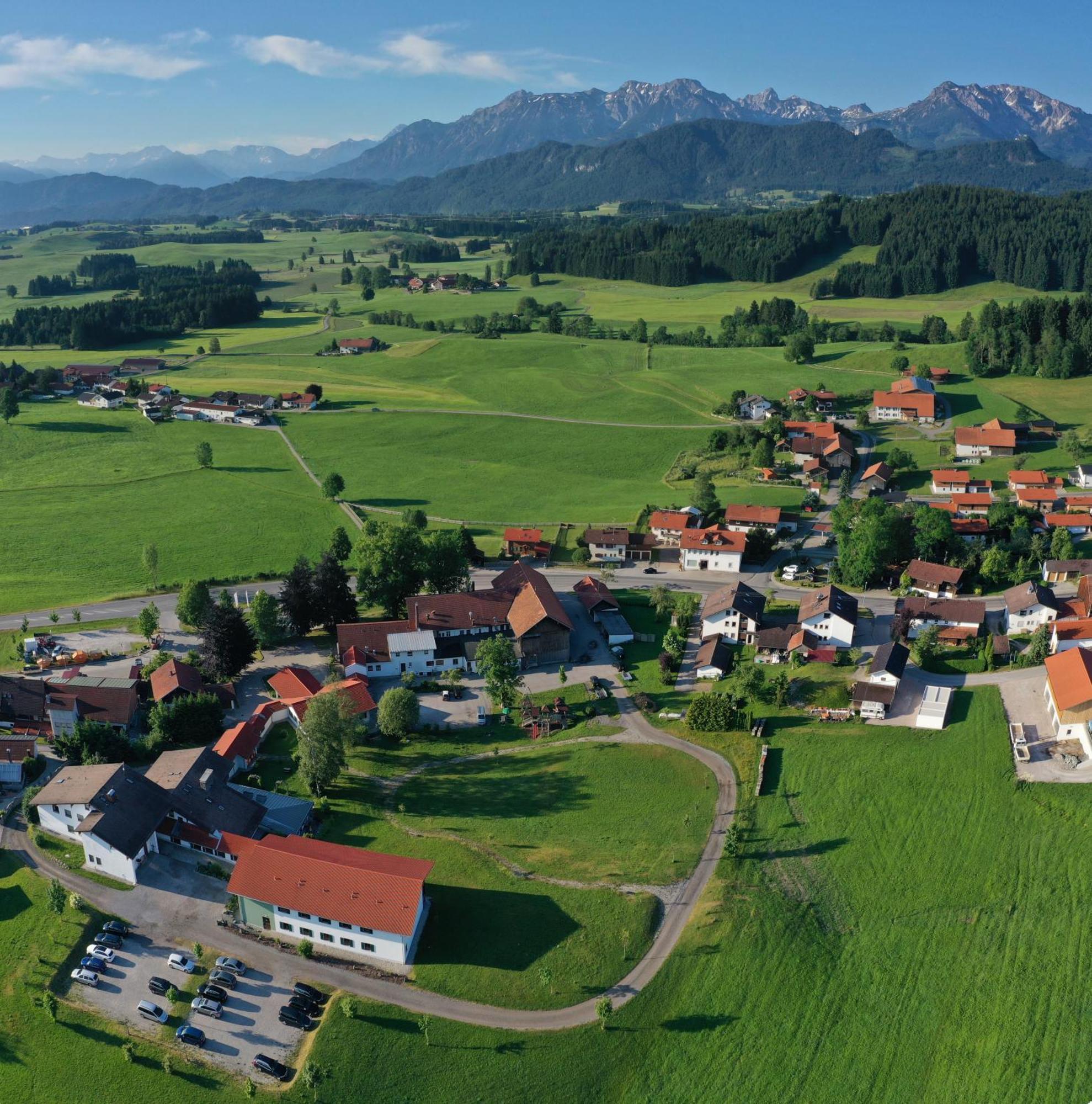 Landhotel Gockelwirt Eisenberg  Esterno foto