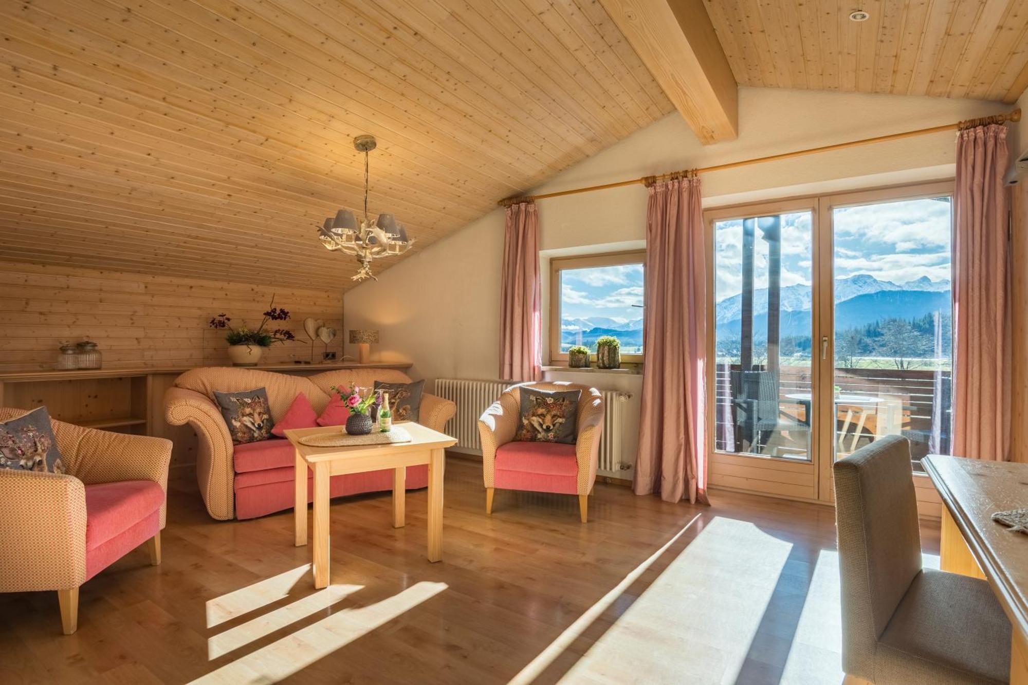 Landhotel Gockelwirt Eisenberg  Esterno foto