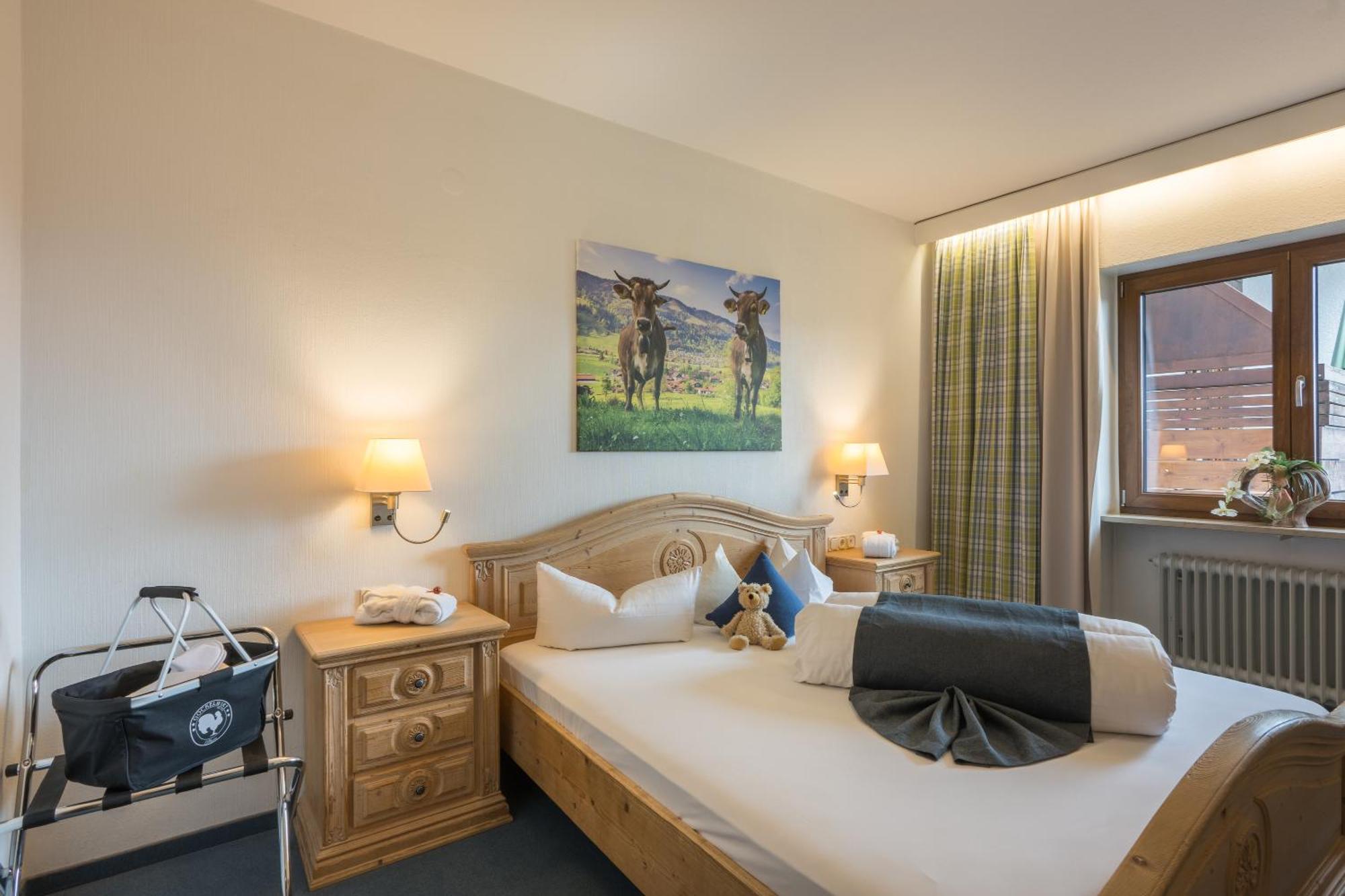 Landhotel Gockelwirt Eisenberg  Esterno foto
